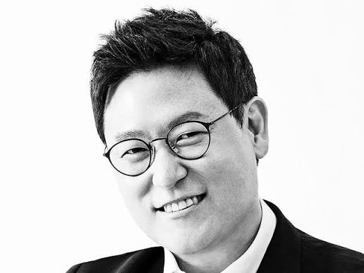 Portrait of Dr. Dennis Hong